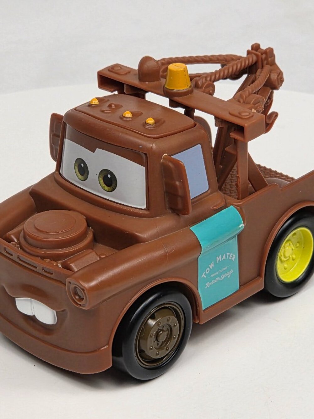 Track Talkers Tow Mater Disney Pixar Cars Mattel 2020 Talking Tow Truck